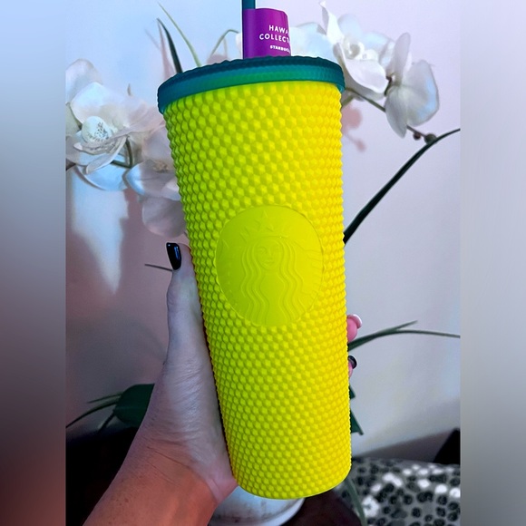 Starbucks 2025 Limited Edition Gelber Tumbler 24oz | Mit Strohhalm – Perfekt Für Kalte Getränke